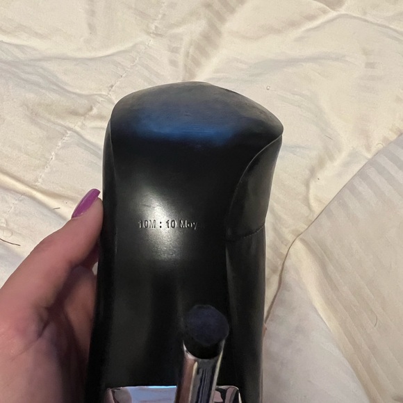 Guess stilettos - Picture 3 of 5